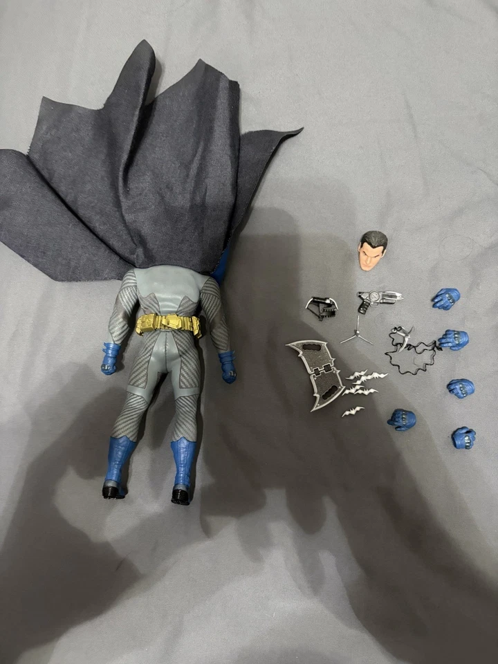Figura de acción Mezco One:12 Batman Ascending Knight ¡¡Lee la descripción!!! Foto 2 de 3