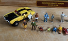 Vintage HO Aurora lot mini race fans pedestrians train scenery slot car 60s 70s — photo 8