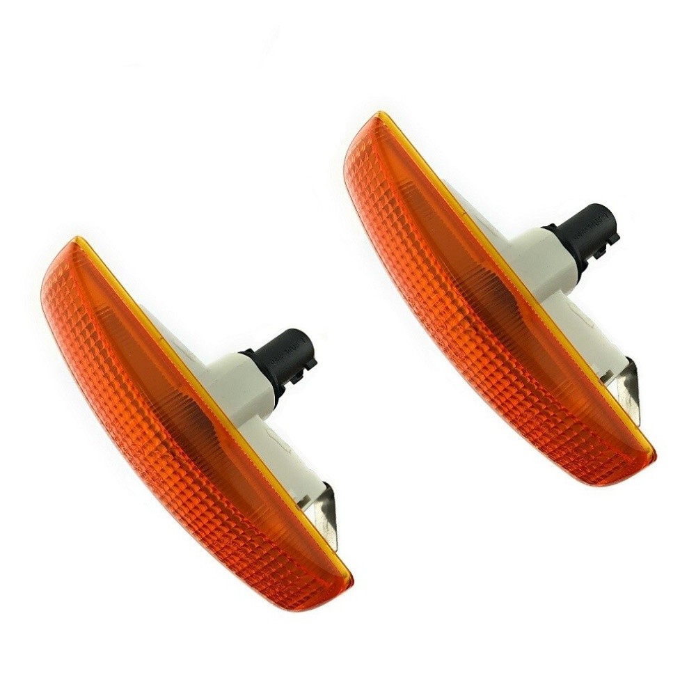 For Land Rover Freelander Freelander LR2 LR3 Amber Side Marker Light XGB000073