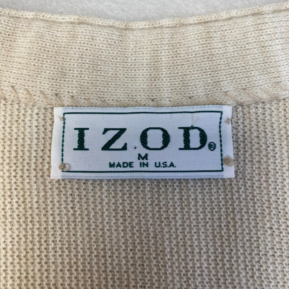 Cárdigan Suéter IZOD Para Hombres Beige Cuello en V Abotonado Talla M Hecho en EE. UU. Logo en el Pecho Foto 2 de 4