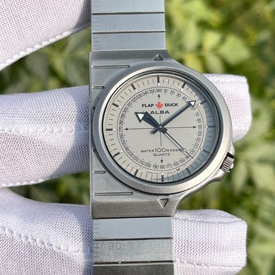 SEIKO ALBA FLAPDUCK セイコー アルバ Y101-6040 SEIKO ALBA FLAP DUCK Y101-6040 Quartz Watch Silver Dial Vintage