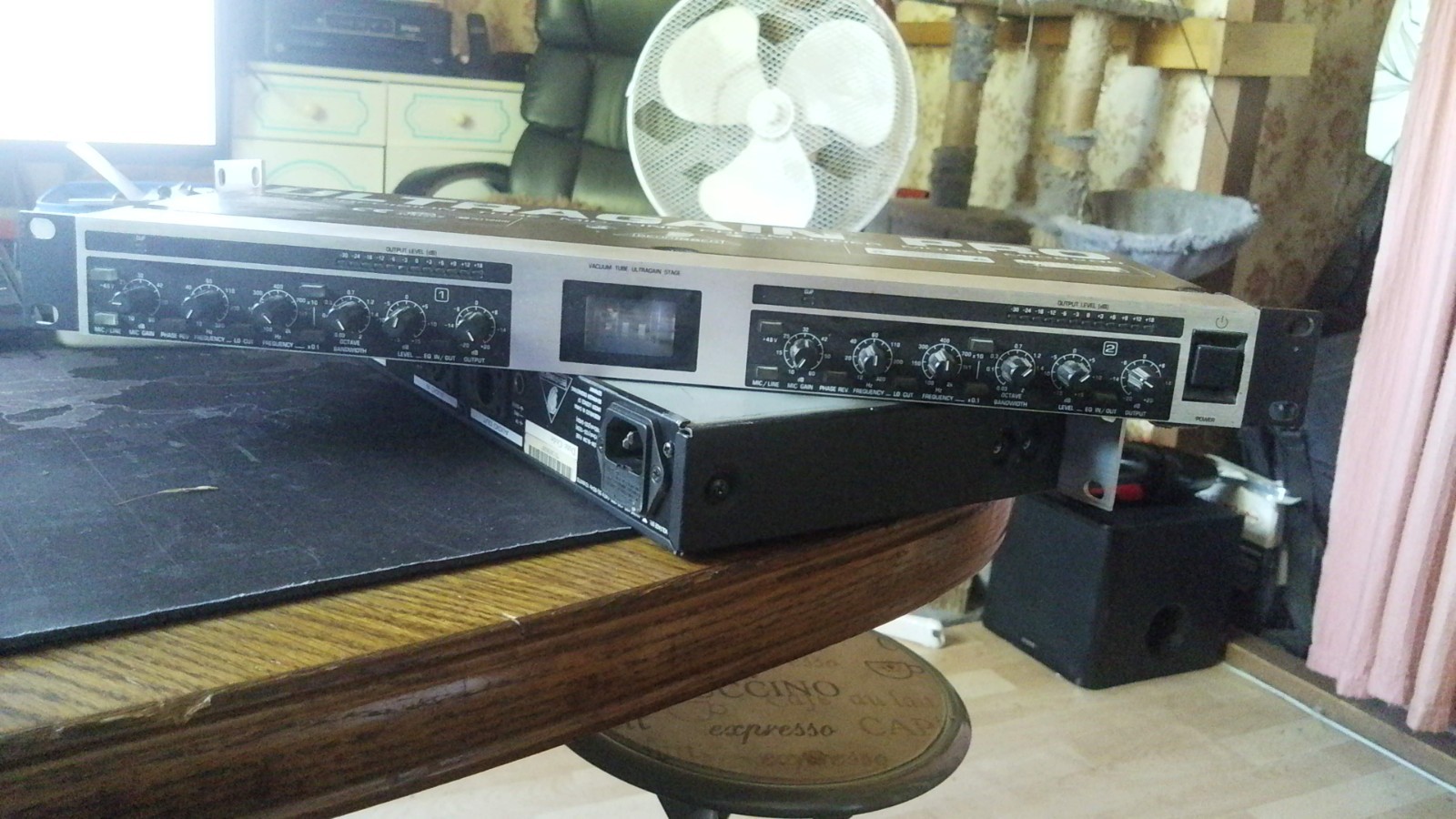 베링거 19인치 오디오 랙 프로세서 세트: Ultrafex II EX3100 + Ultragain Pro MI 5