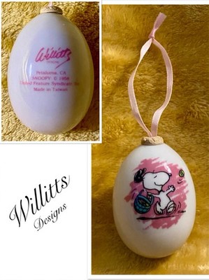 Vintage PEANUTS Snoopy Porcelain Easter Egg Ornament by Willitts Designs  