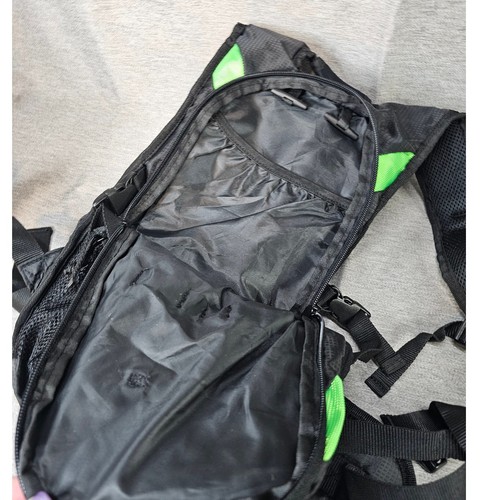 Live Infinitely Hydration Backpack 2.0L Pockets Bag Hiking - Picture 2 of 4