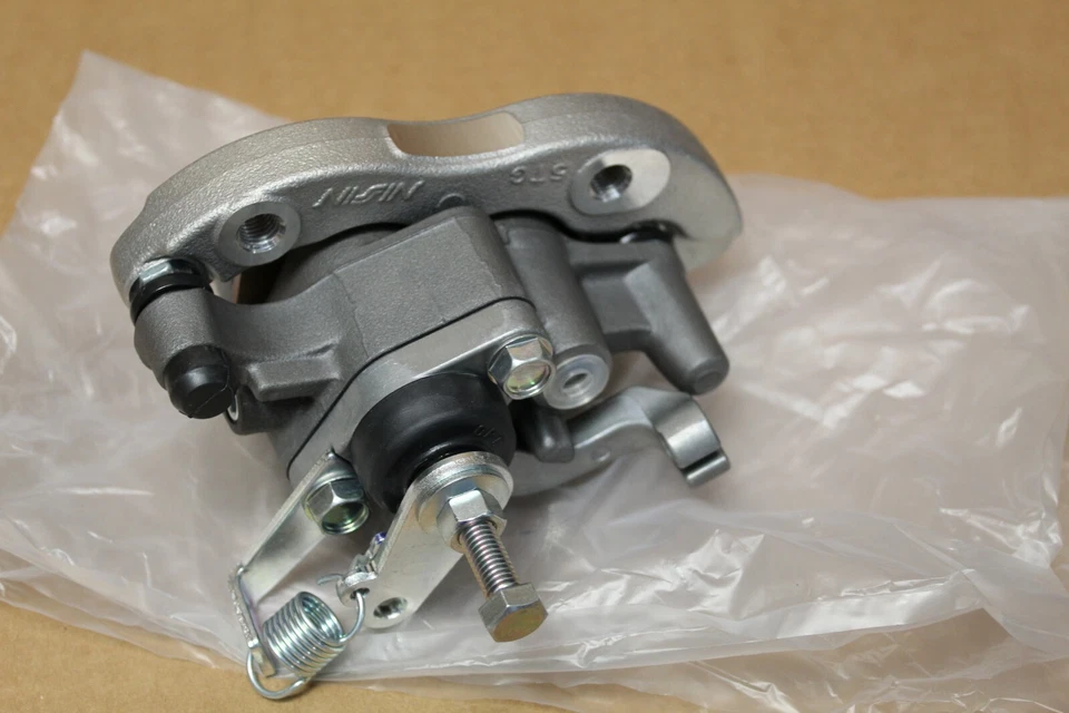 Pinza de freno trasera cilindro maestro Yamaha Raptor 700 OEM YFZ450R DOBLE PISTÓN Z Foto 3 de 4