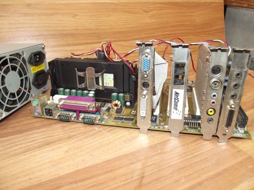 Pentium lll @ 650MHz cpu/motherboard & 400W psu - Picture 11 of 11