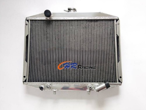 For Mitsubishi Delica/Express/L300/Starwagon 2.0 2.4 2.5 Radiator 1986-2007 - Picture 2 of 4