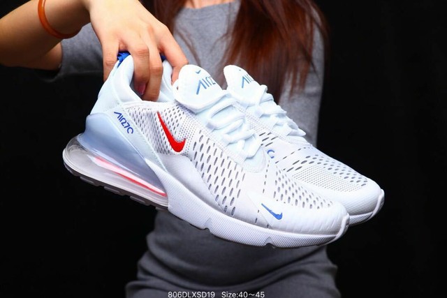 white running trainers