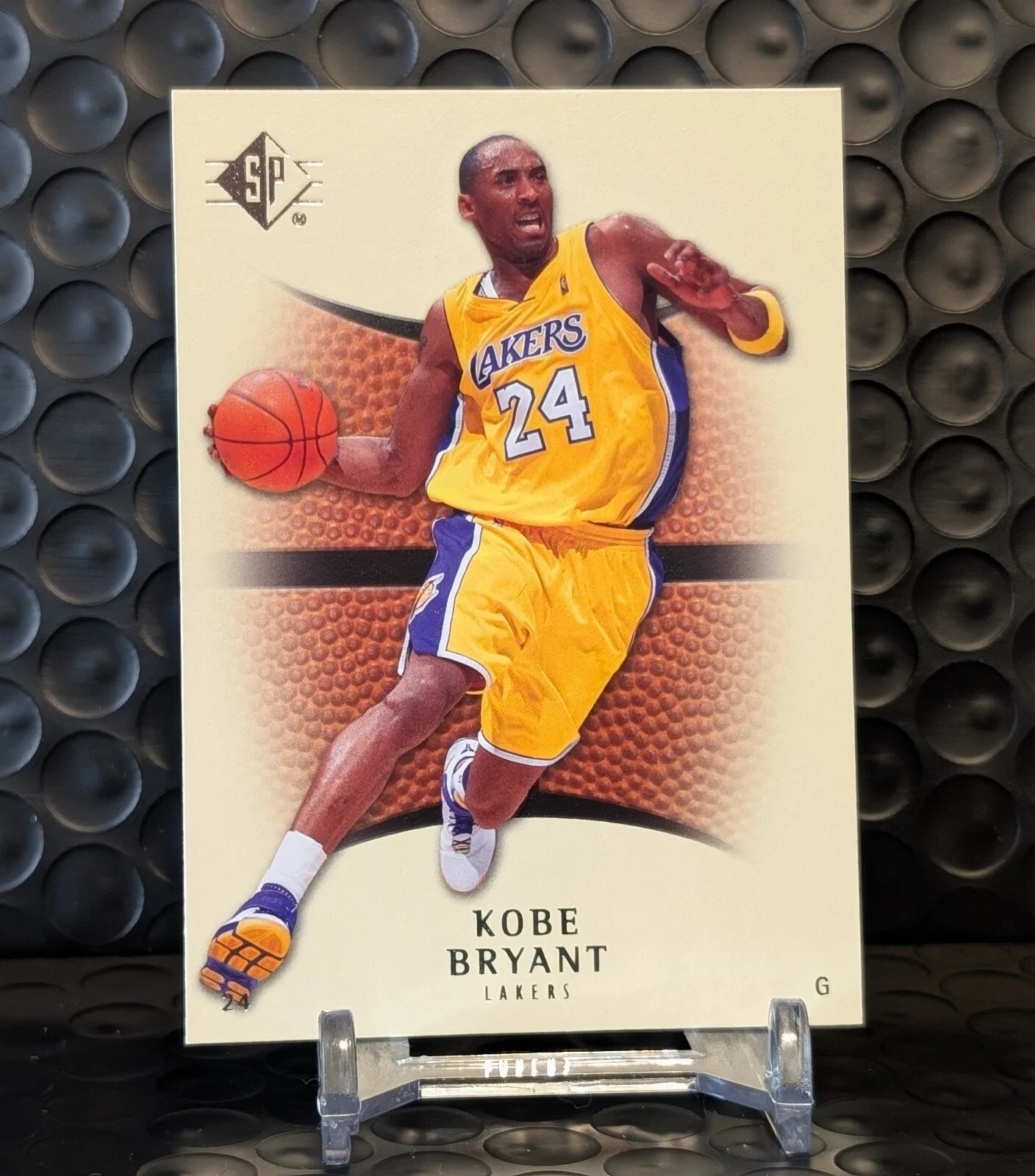 Kobe Bryant trading card