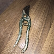 Strong Metal Sacateurs Gardening