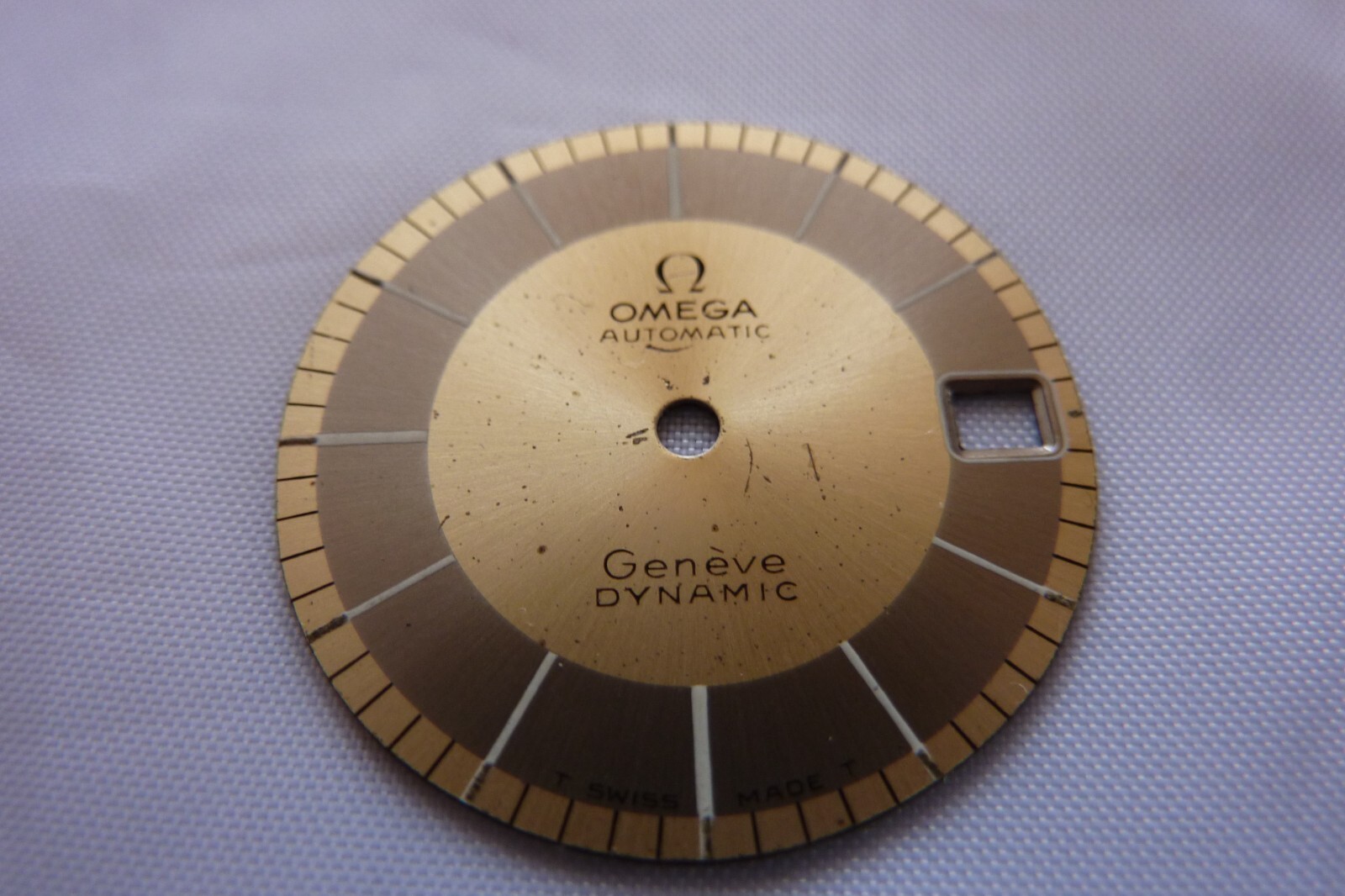 OMEGA DYNAMIC AUTOMATIC DATE  MULTICOLOR TRITIUM … - image 3