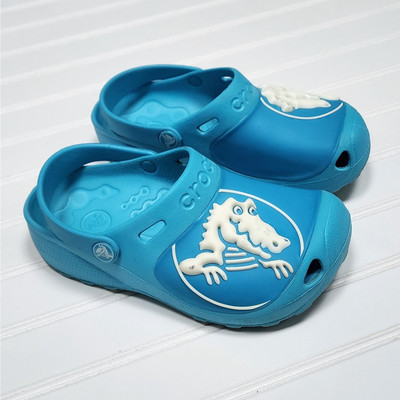 Crocs Blue Gabe Crocodile Clogs/Sandals Size 2 Big Kids