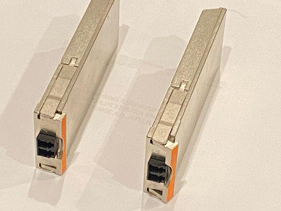 CORIANT INFINERA ZXS-C2OTSTZZ-00 100/200G DWDM WOTRD6A4AA Rev. A