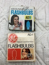 Sylvania Blue Dot AG1B And Ag1 Flashbulbs 1960s 1970s 2 Boxes Vintage