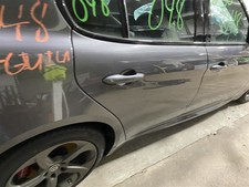 Passenger Rear Side Door Black Belt Moulding Opt Mmr Fits 17 Giulia 1384342 Passenger Rear Side Door Black Belt Moulding Opt Mmr Fits 17 Giulia 1384342