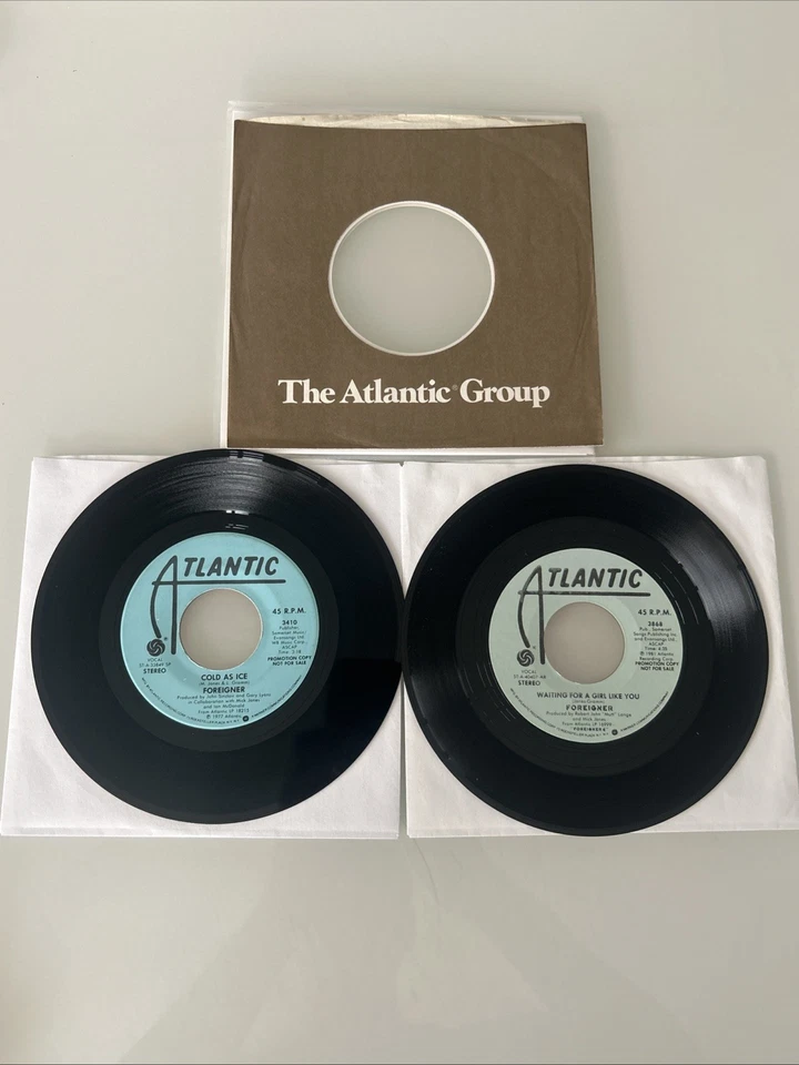 Lot (2) FOREIGNER Cold As Ice & Waiting For A Girl Like You PROMO WHITE LABEL 45 - Image 4 of 4