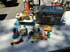 Vintage Play Set Li  l Playmates Space Station 8000 Hong Kong 1984 with Box
