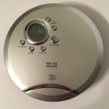Durabrand Anti-Skip CD Player AM/FM Radio Model CD 916