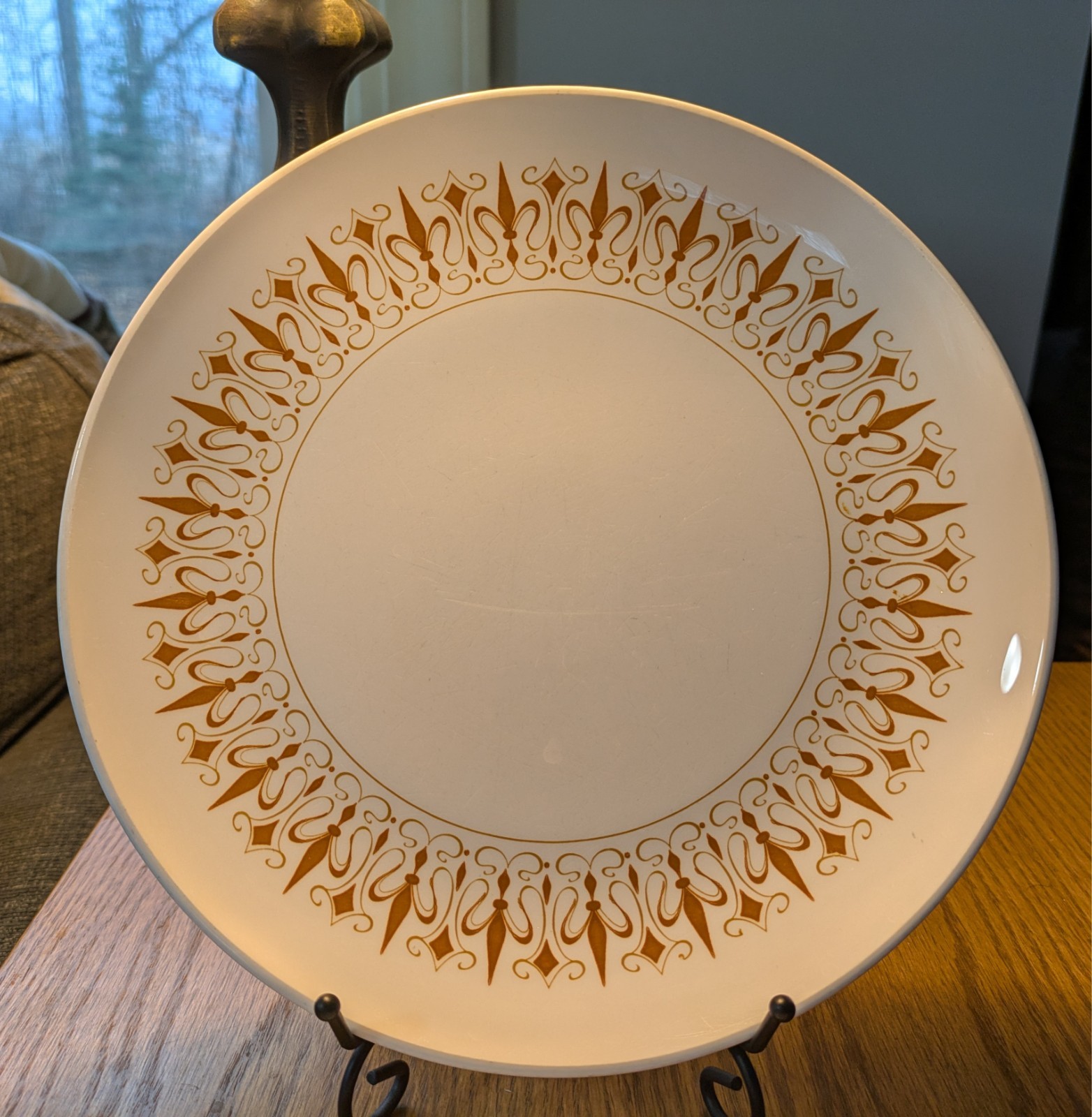 MCM VTG Corning Ware Pyroceram Tablewear"Bordeaux"pattern 8.5 inch salad plates