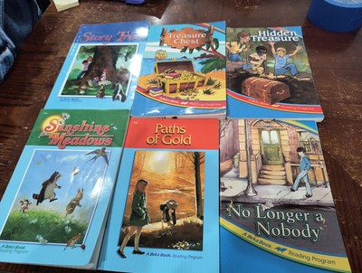 abeka 2nd grade readers: 6 books, paths of gold, hidden treasure, etc..