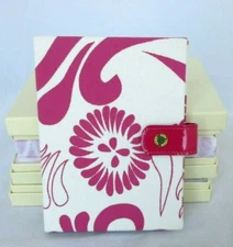 Brag Book Photo Album Cotton Cover 20 Clear Pockets Graphic Image 4x6 Pink