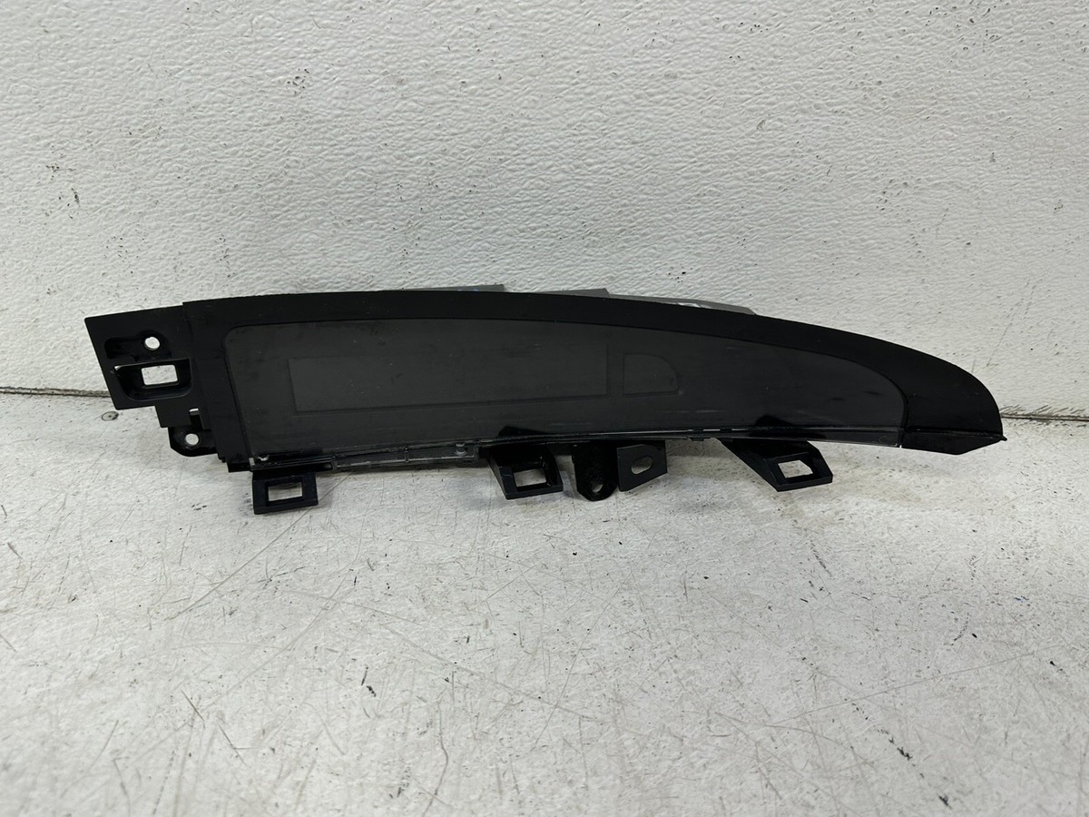 2010-2011 Mazda 3 upper audio radio info dual display screen