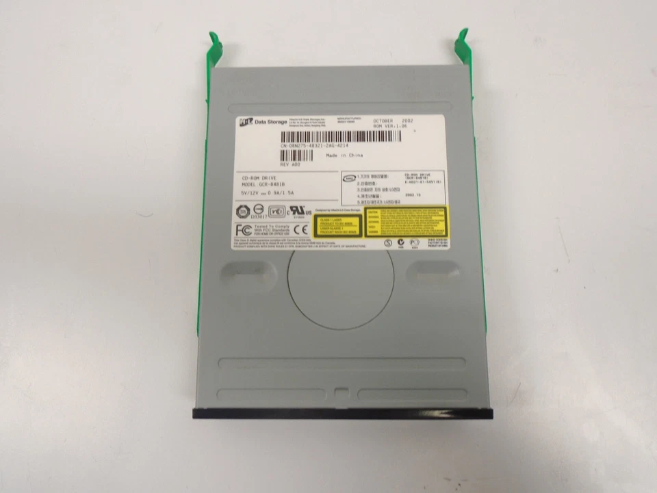 Hitachi CD-Rom Drive GCR-8481B - Image 2 of 4