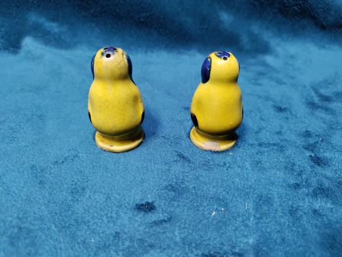 Minature Penguin Salt & Pepper Shakers Vintage Ceramic Made in Japan - Picture 4 of 8
