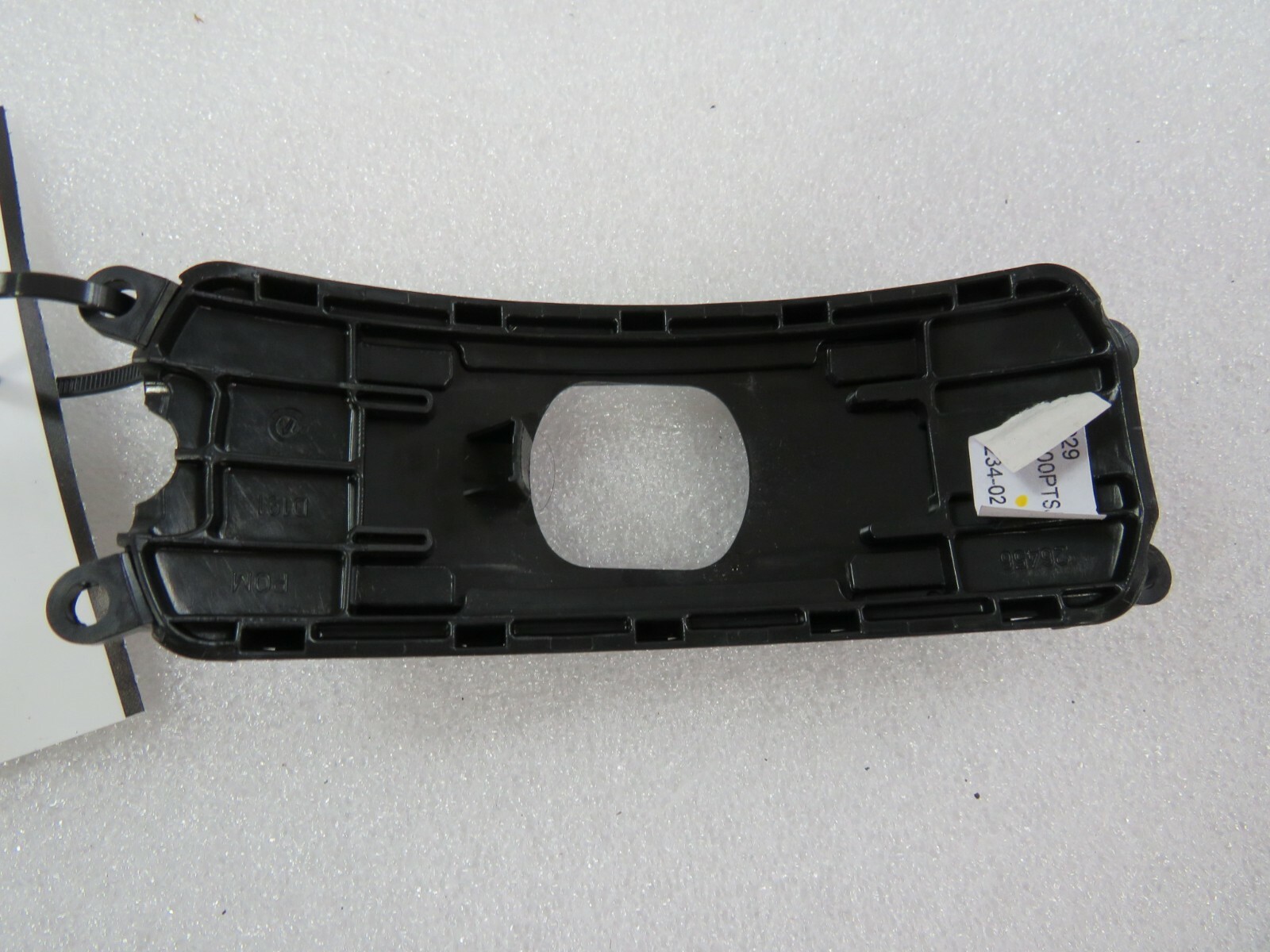 Maserati Ghibli, Shifter Slider Trim Ring, Used, P/N 670019929