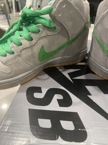 Size 7.5- Nike SB Dunk High Silver Box 2016 ALL OG - Picture 3 of 12