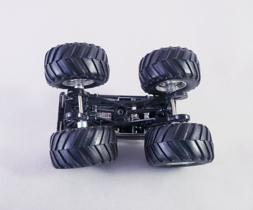 Monster Truck Hot Wheels Monster Excaliber 1:64 - Imagen 11 de 13