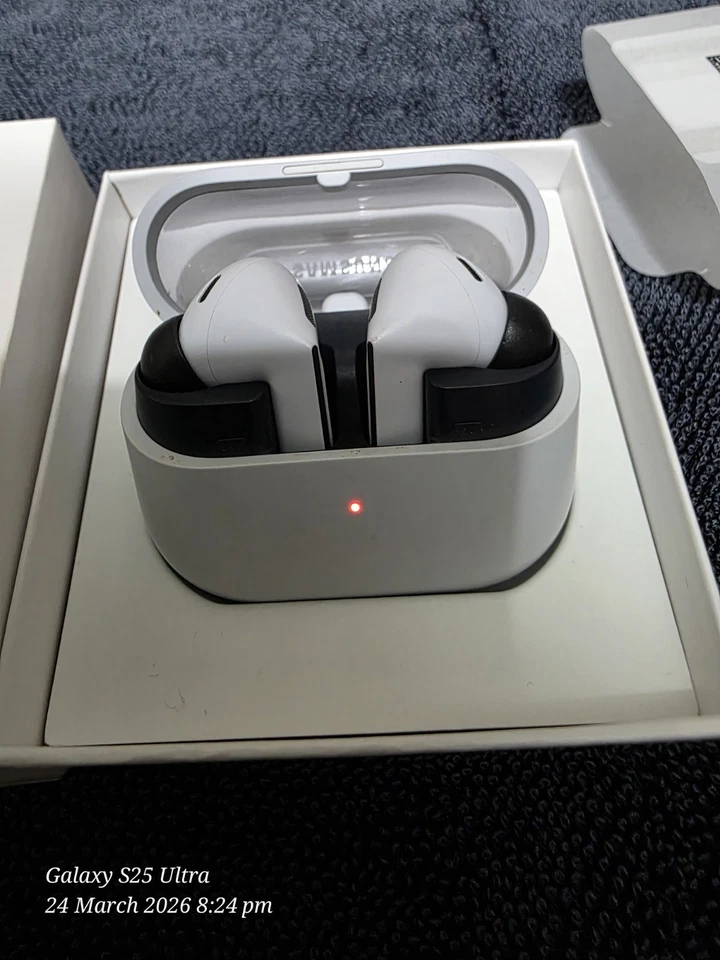 Samsung Galaxy Buds3 FE Bluetooth Earbuds True Wireless In-Ear Headphones Grey, photo 2 of 5