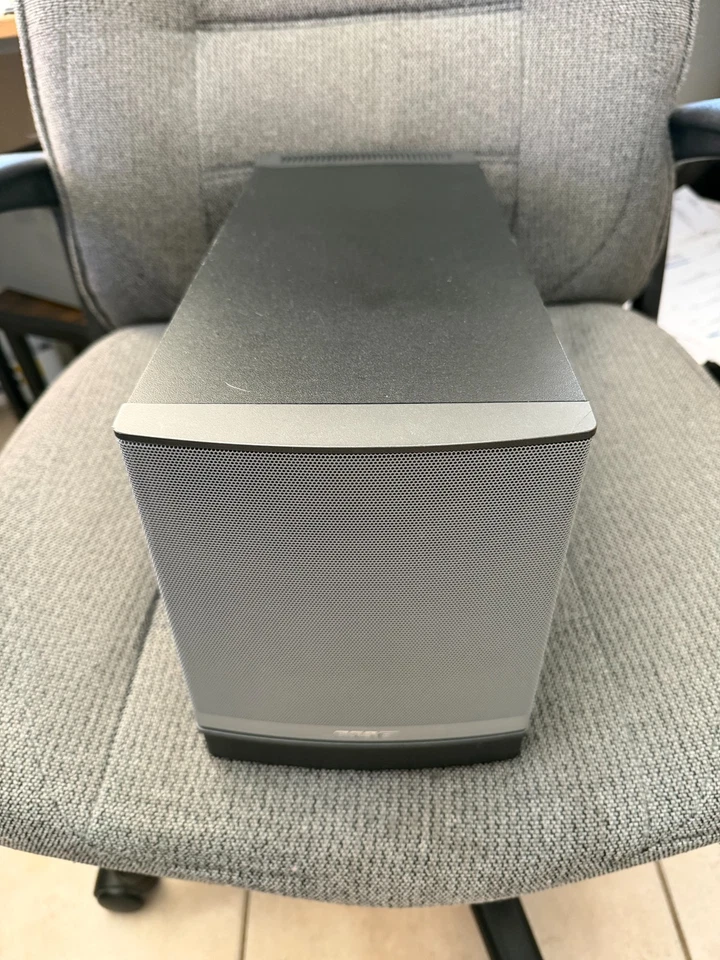 Sistema de Alto-falante Multimídia Bose Companion 5 Computador – 3 Peças - Soa Ótimo - Imagem 3 de 4