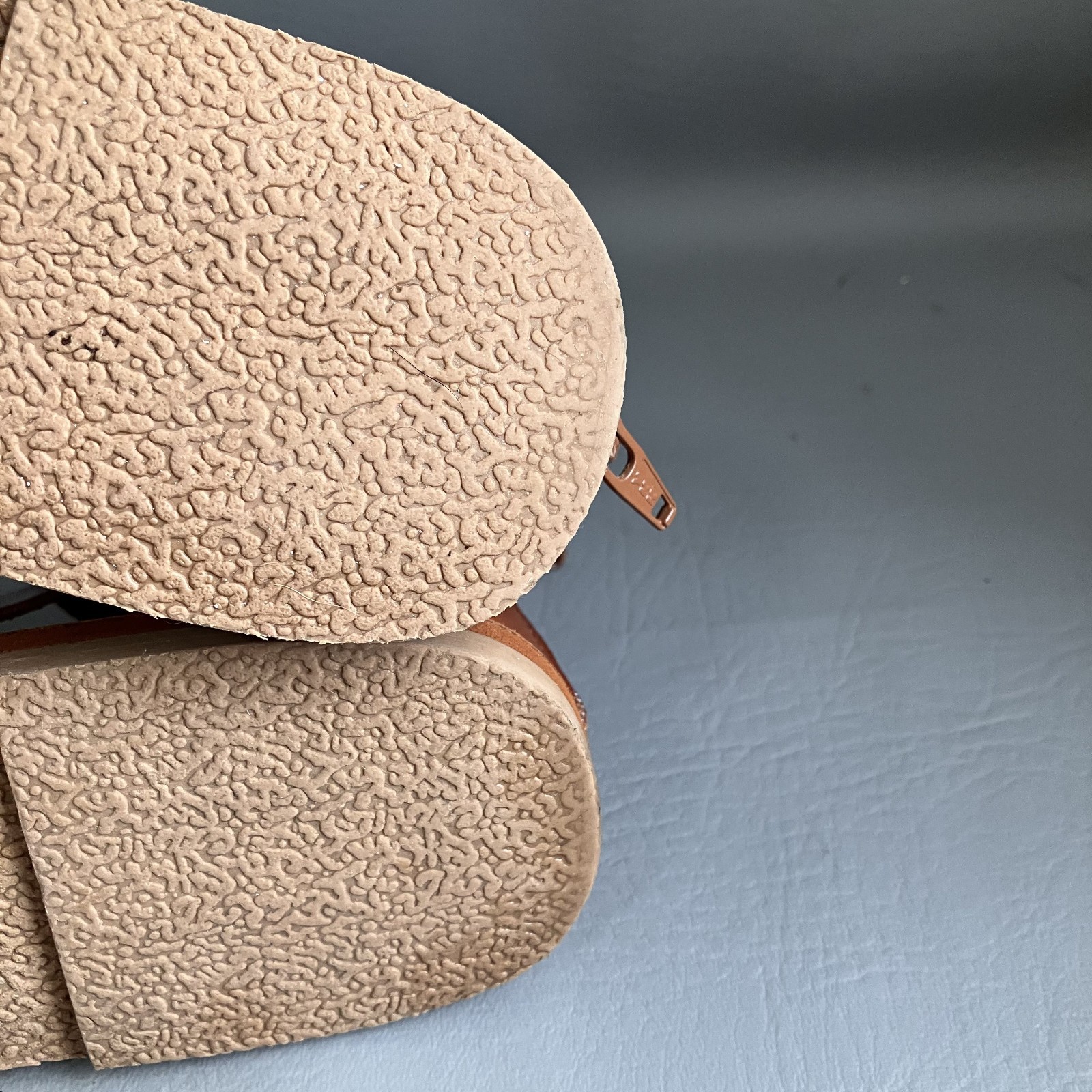 Universal Thread Brown Strappy Gladiator Sandals … - image 7