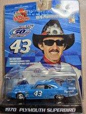 Richard Petty 1970 Plymouth Superbird NASCAR 1:43 Scale # 43 Collectable