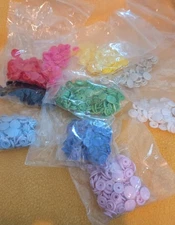 Craft Buttons Lot Of 308 Plastic Snaps