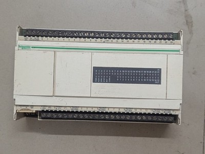 Schneider TWDLCAA40DRF Twido PLC 40 I/O 24DI 16DO Relay 100-240V AC Controller