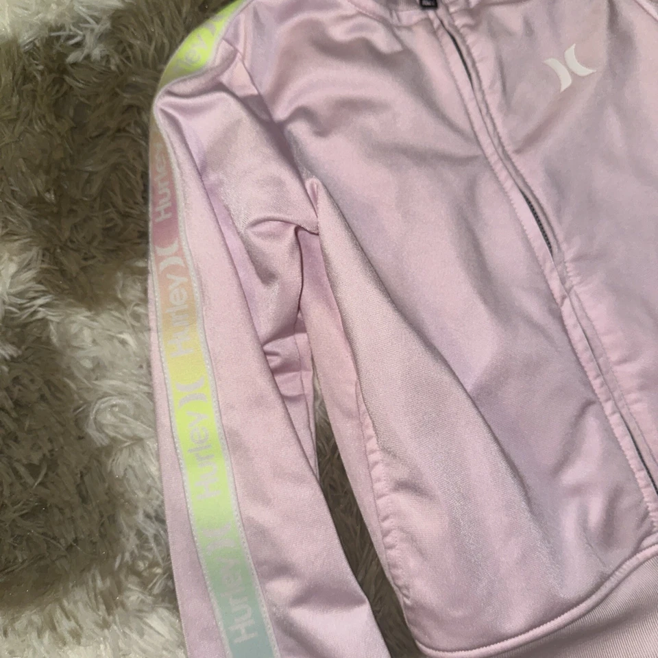 Traje de chándal Hurley para niñas rosa arco iris conjunto de 2 piezas chaqueta de satén pantalón jogger 6X Foto 4 de 4