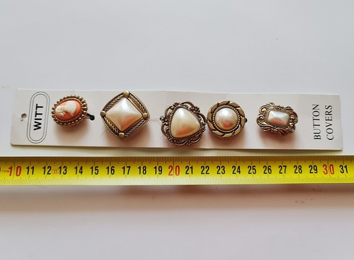AUTHENTIC WITT PLASTIC GOLD TONE FAUX PEARL ART NUOVO STYLE BUTTON COVERS - Picture 5 of 5