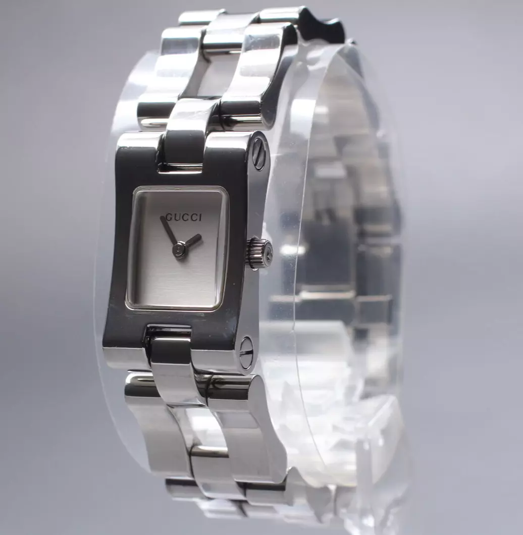 [Presque comme neuve] Montre pour femme GUCCI 2305L cadran argenté quartz 17 mm du JAPON