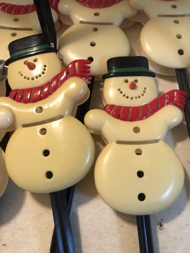 Set of 19 Plastic Snowman Yard Stakes with Stands - Holiday Outdoor Decorations - Picture 3 of 7