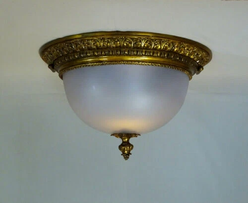 Plafonniers du XIXe siècle, en bronze