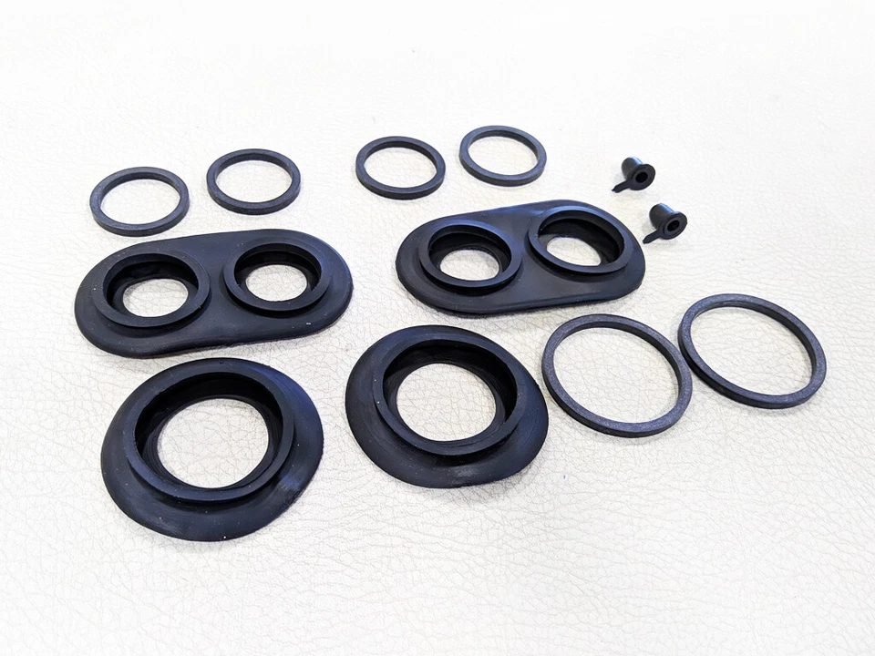 法拉利 330 GTC GTS 365 GT 2+2 后卡钳密封套件 64032237 awitalian.com — 第 2/2 张图片