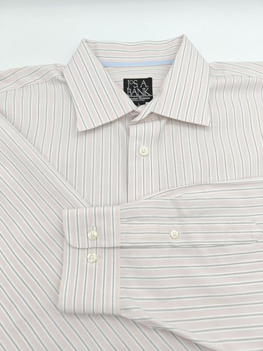 ๐บ๐ฒ Jos A Bank Signature Collection Wrinkle Free Large 16.5x34 Pink Stripe - Picture 2 of 7
