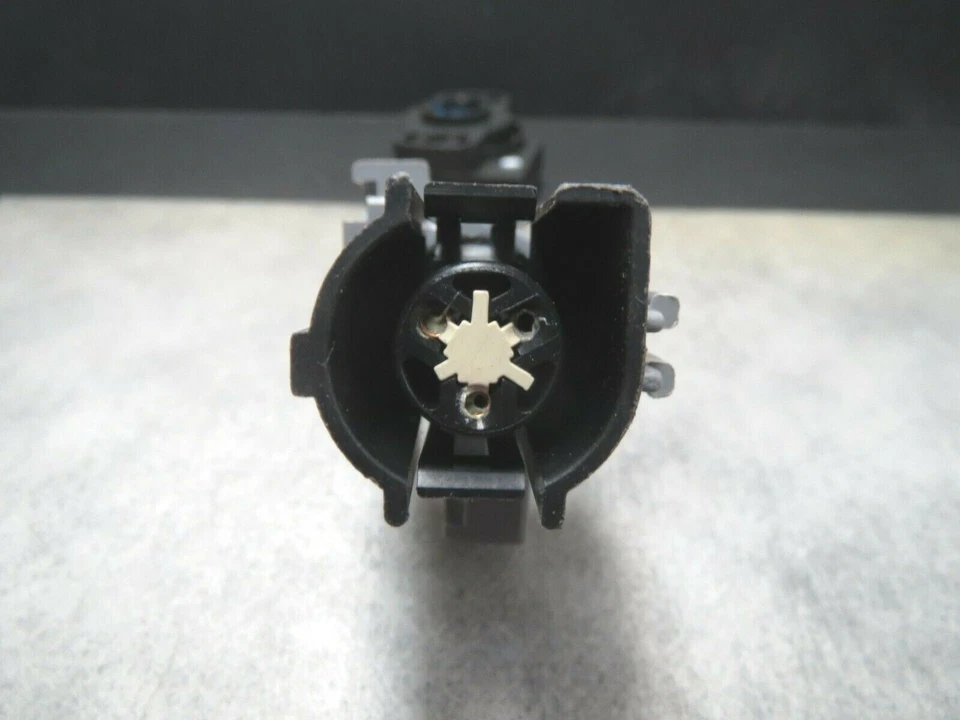 Sensor de posición del acelerador para 85-86 Ford Aerostar Bronco II 2,8 L V6 - ¡Envío rápido! Foto 2 de 4