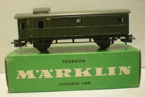 Oldtimer Märklin HO 4003 grüner Kofferwagen O.V.P. (MB27) | Zustand: Used