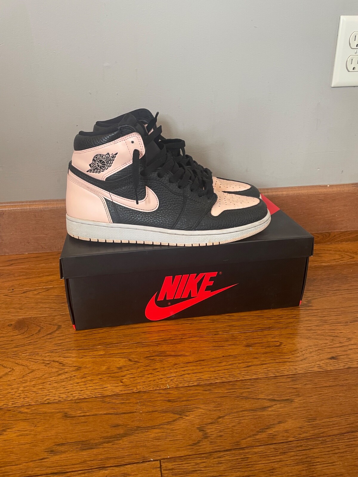 Size 10.5 - Air Jordan 1 Retro OG High Crimson Tint
