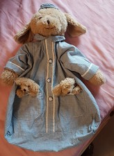 Süßer Stoff Teddy für den Schlafanzug mit Aufhängung