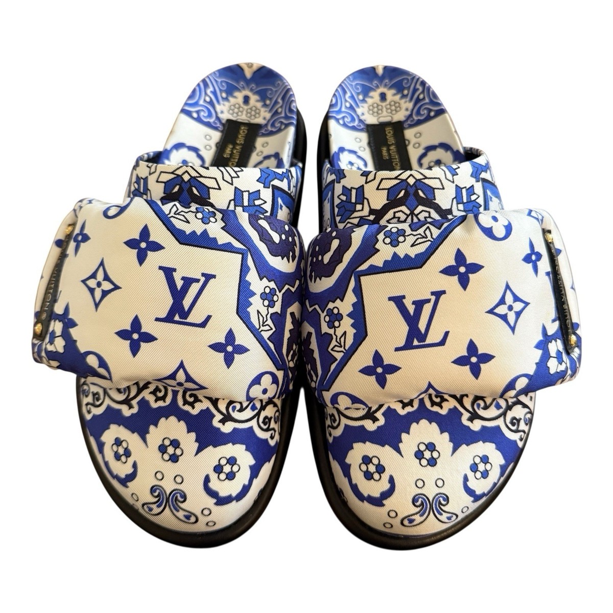 Louis Vuitton Slipper Pillow Slides Mules Clogs Womens Sz 37