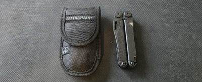 Leatherman Wave Original Black Oxide multi-tool w/ Sheath 
